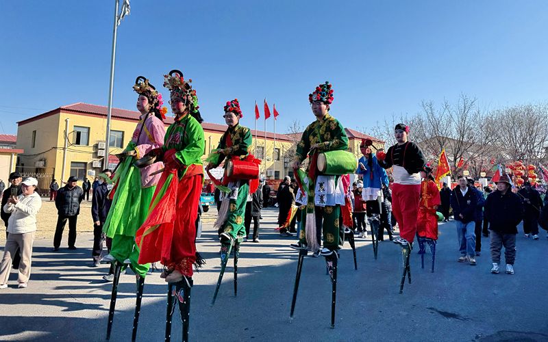 春节期间，北京怀柔杨宋镇开启非遗展演活动。怀柔区委宣传部供图