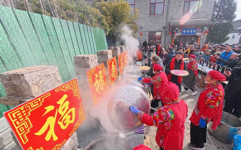 2月21日，正月初五，怀柔区雁栖镇范各庄村，第七届“燕城五福饺子宴”系列活动举办。怀柔区委宣传部供图