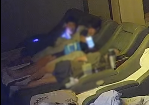 嫌疑人在作案。上海浦东警方供图