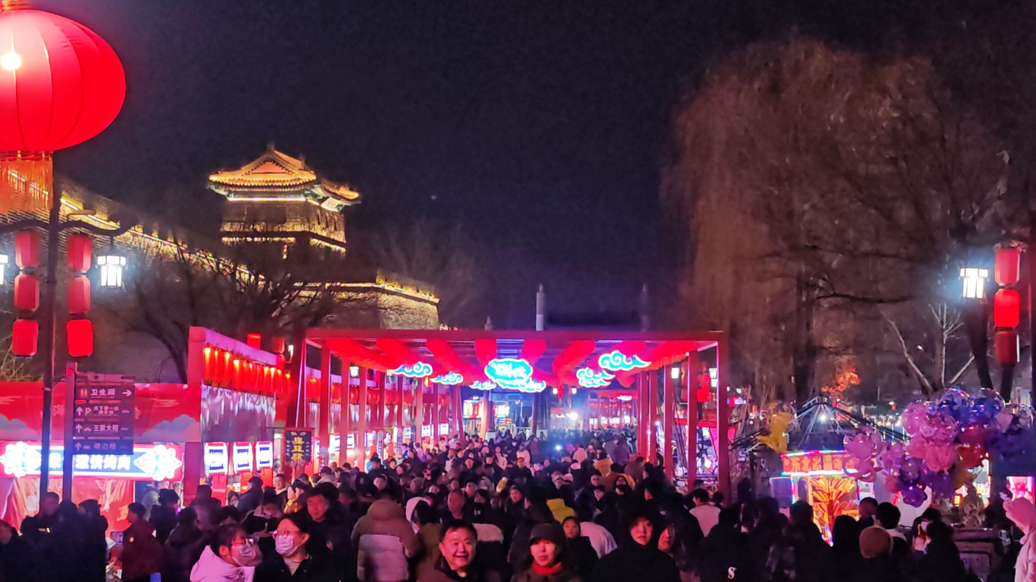 山海关年博会。赵鑫 摄