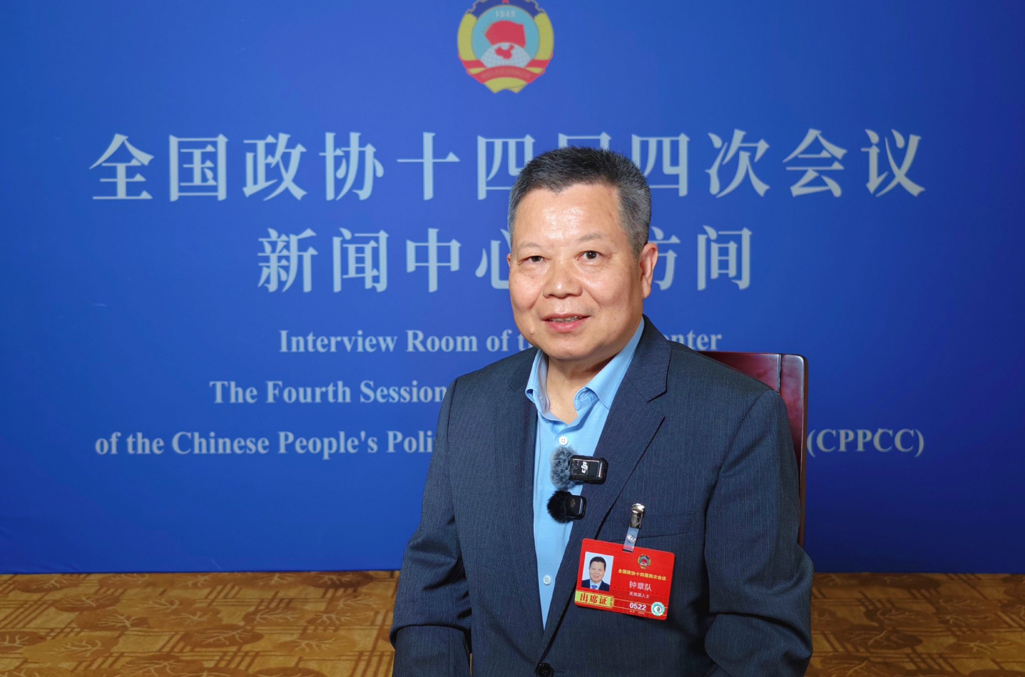 全国政协委员、北京交通大学数智轨道交通研究院院长钟章队。   受访者/图