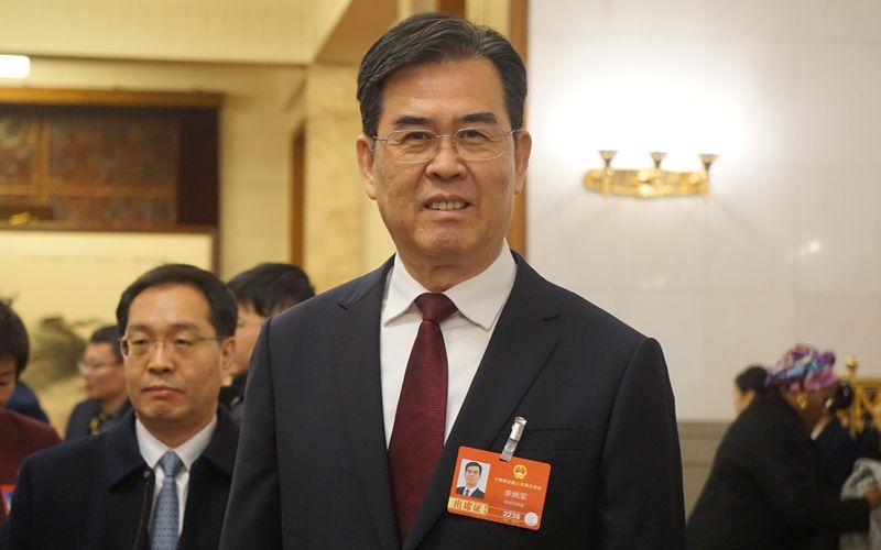 全国人大代表、贵州省省长李炳军。新京报记者 何强 摄