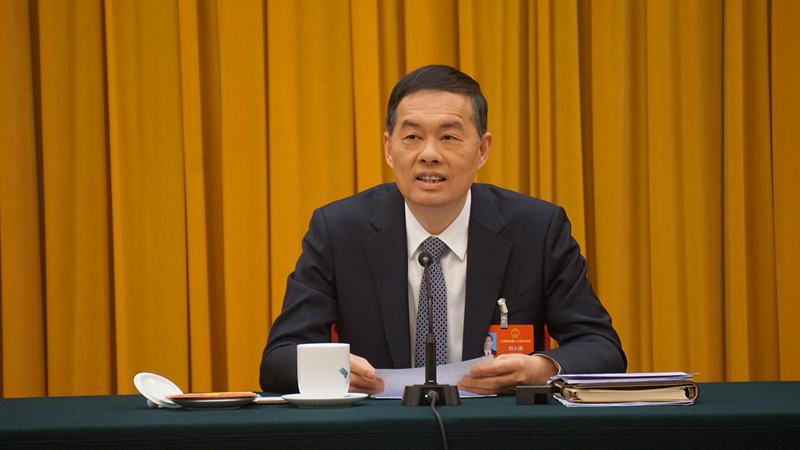 全国人大代表、江苏省省长刘小涛（何强 摄）