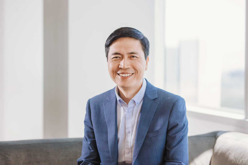 全国政协委员、北京通用人工智能研究院院长朱松纯。受访者供图