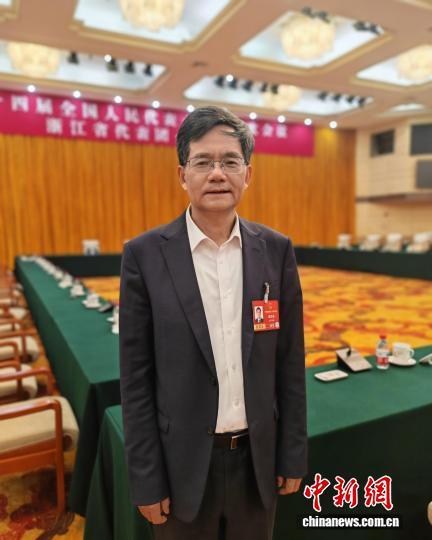 (全国两会)蔡袁强谈原始创新:高校要转型培养“会创造的人”|浙江工业大学|浙江省|科研|人才|时代_手机新浪网