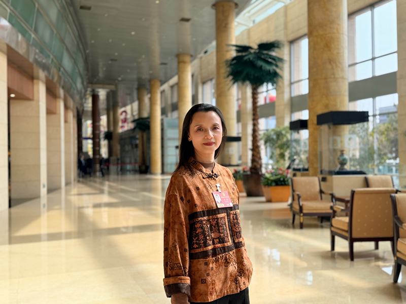 全国人大代表、湖北省荆州市江陵县疾控中心国家血防基地办主任李霞。新京报记者 张建林 摄