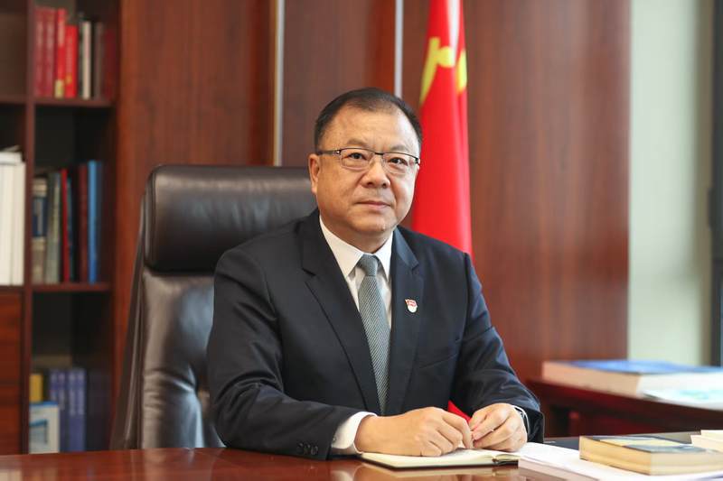 全国政协委员、西安交通大学党委书记卢建军。受访者供图