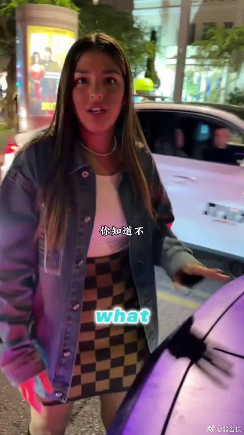 没有人能拒绝一台敞篷<em>跑车</em>