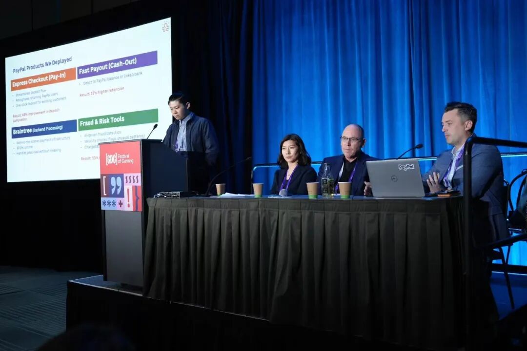 GDC上Vickie（左2）与PayPal高管共同出席的演讲讨论