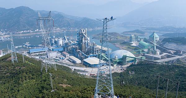 又有美媒感慨：中国“超级电网”，成抵御能源冲击的缓冲器