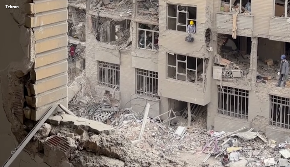 伊朗战争：从闪电战到消耗战，暴露了什么？