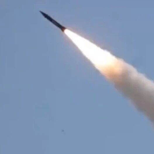 伊朗，亮出新武器