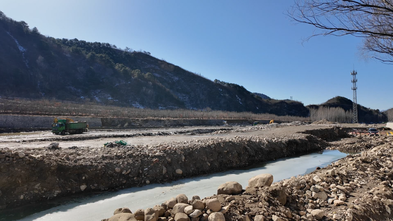 白马关河清淤现场。生态密云微信公众号