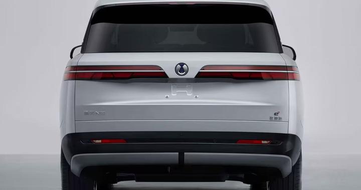 “9系”大战升级 5款重磅新车来袭 新款腾势N9、零跑D19领衔