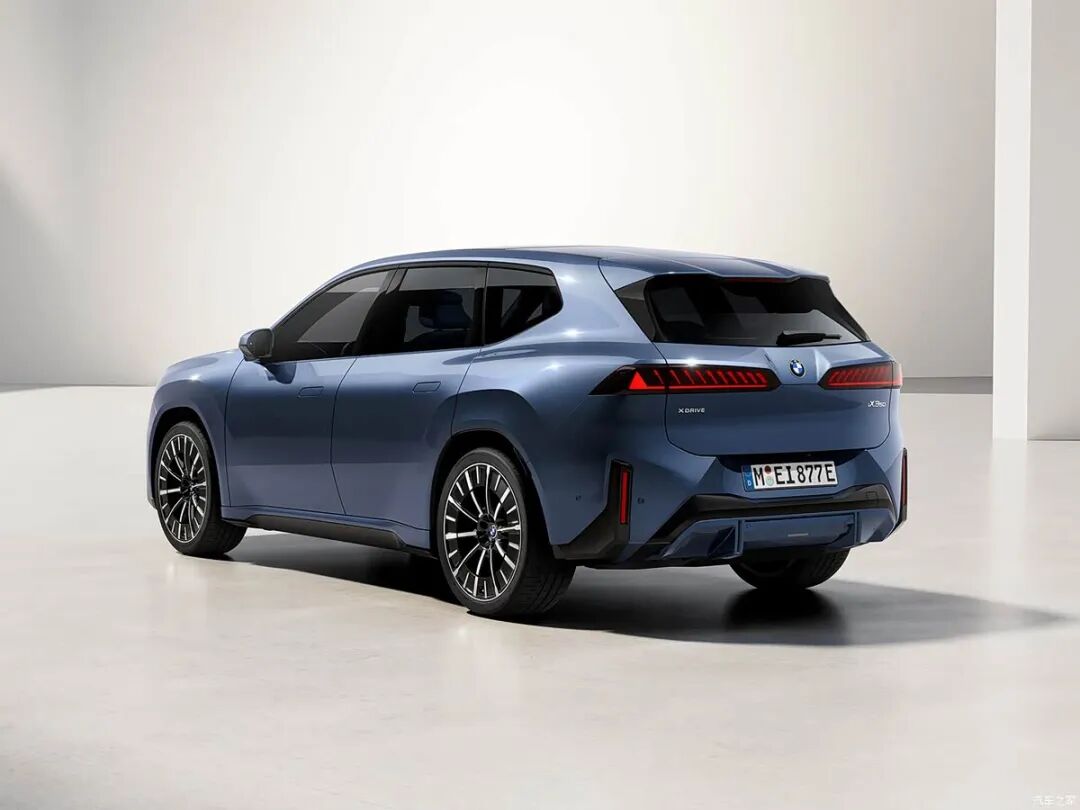 海外全新宝马iX3