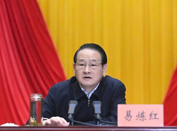 浙江：易炼红被罢免，代表资格终止