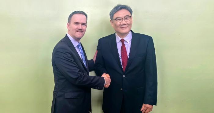 商务部部长王文涛会见美国贸易代表格里尔