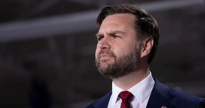 万斯在“2028年总统候选人模拟投票”中获过半支持