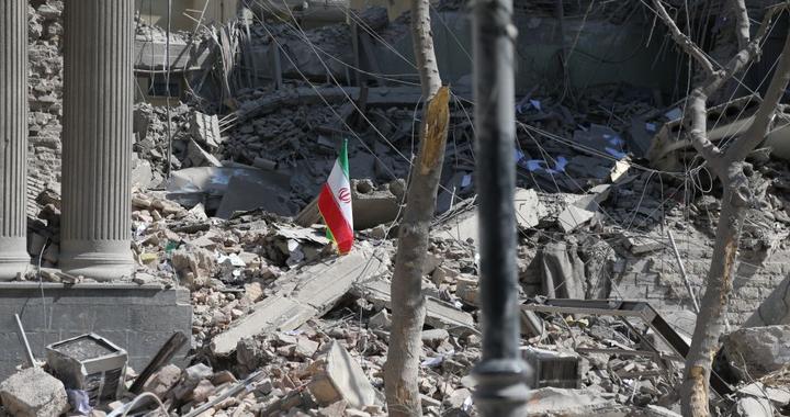 冲突进入第31天，伊朗最高领袖再发声，伊外交部称美方建议“非常极端且不合理”