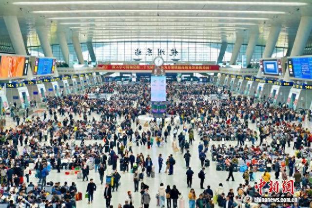 杭州东站。汤鑫严 摄