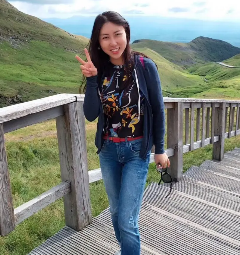 贾浅浅又一篇论文被指抄袭,系其读博期间发表,被抄袭文章作者在同一期刊赞贾浅浅清朗诗风在中国当代诗歌不多见_快讯_第11张_纵横网 贾浅浅又一篇论文被指抄袭,系其读博期间发表,被抄袭文章作者在同一期刊赞贾浅浅清朗诗风在中国当代诗歌不多见_https://www.izongheng.net_快讯_第11张