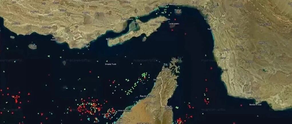 三问美国“封锁”伊朗海上交通