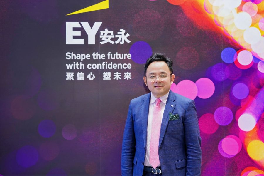 专访安永殷国炜:掘金增量市场,百万亿级服务业铸就经济新引擎|消博会_新浪财经_新浪网