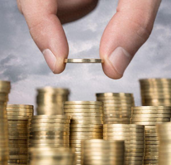 银行理财加速“奔私”，头部量化提高门槛也难挡高客进场