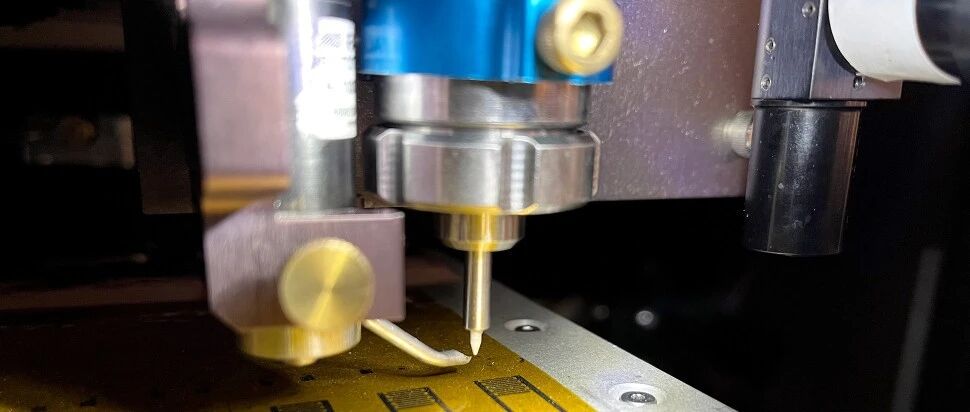 打印“脑细胞”成真：这款人工神经元成功刺激活体小鼠脑神经