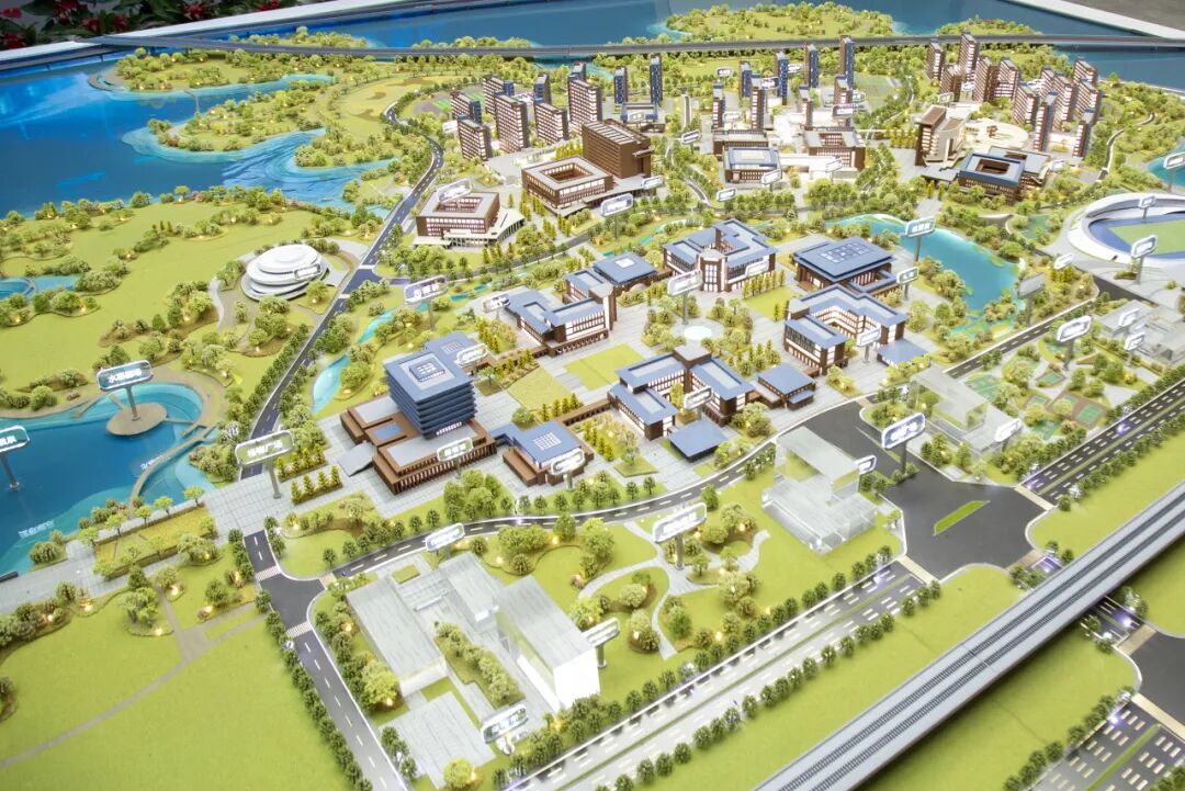 湖北一高校新校区来了_新浪财经_新浪网