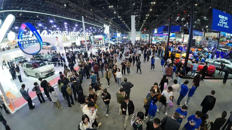 来自全球21个国家和地区的头部供应链与科技企业参展。新京报记者 王飞 摄