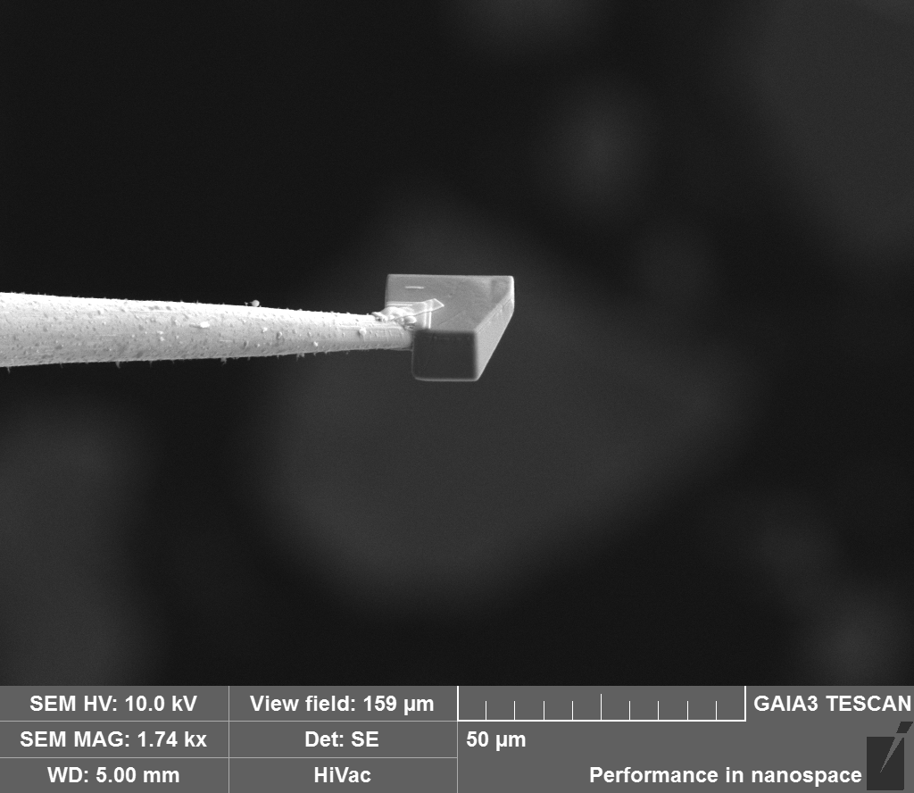 中核首席科学家揭秘：铀钍研究的意外收获，月球新矿物镁嫦娥石如何被发现