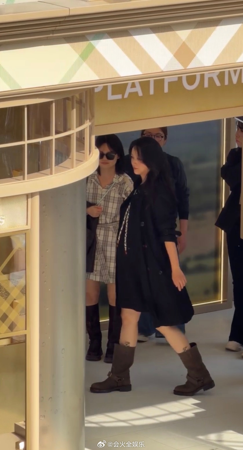 孕期状态依旧美丽的汤唯