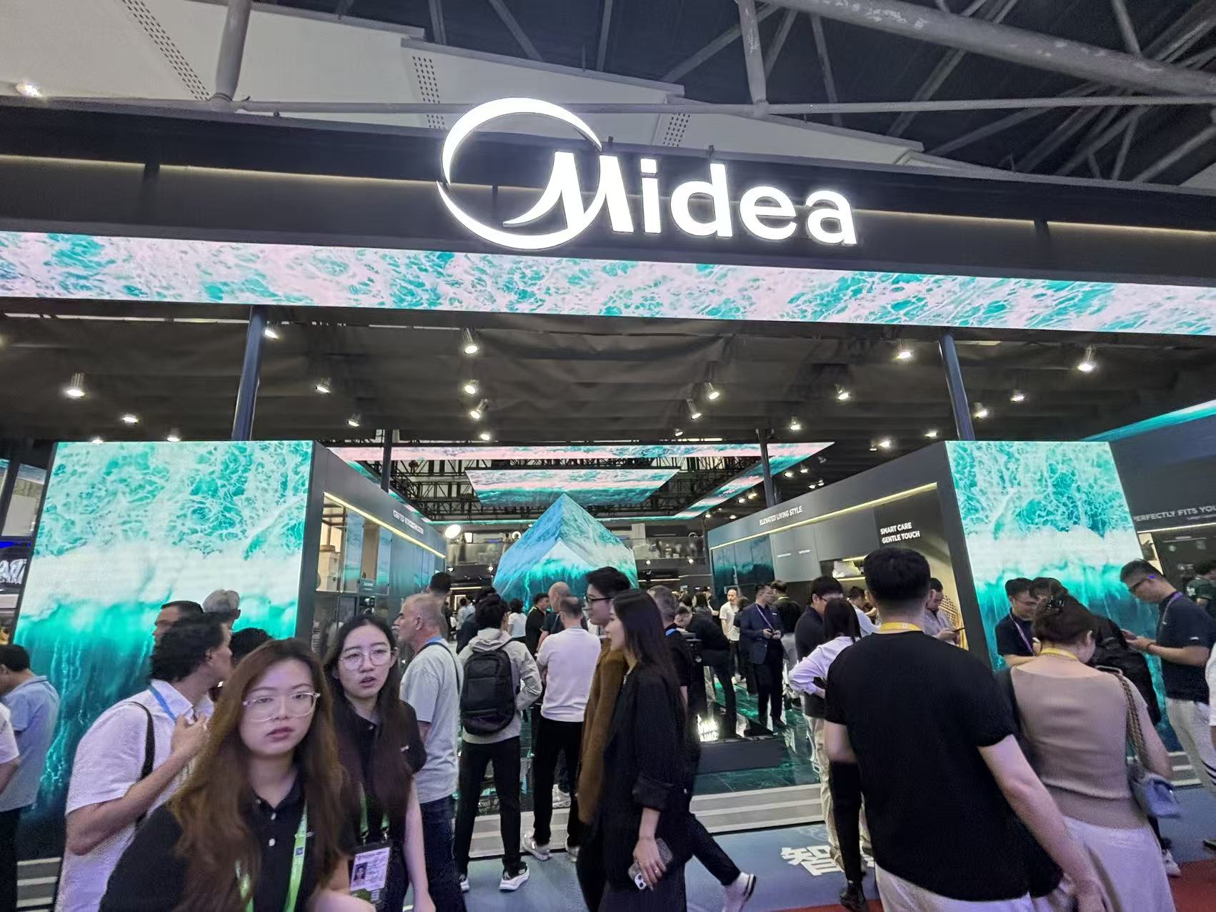 抖音业务24小时免费下单网站，真的靠谱吗？