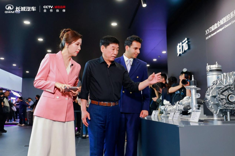 归元平台——全球首个原生AI全动力汽车平台。