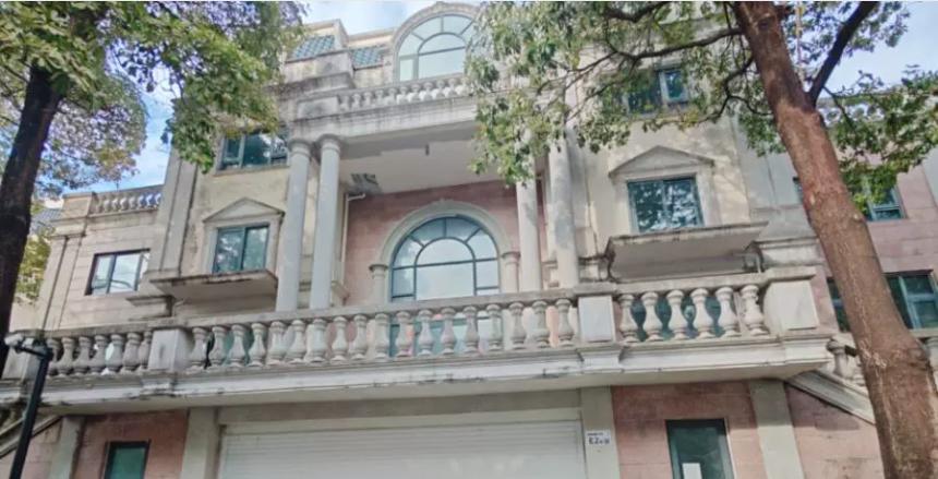 竞拍者叫价6003万元抢到深圳高端别墅后悔拍，758万元保证金打水漂，竞拍时曾一次性加价达2211万元，拍卖方回应|深圳市|广东省|公告|法院 ...