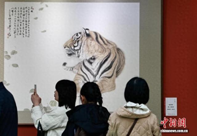 60余件著名画家冯大中作品在张学良旧居陈列馆展出_新浪财经_新浪网