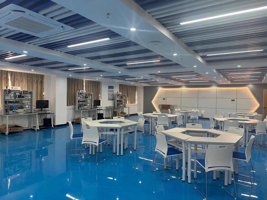 深化校企协同,赋能建筑业数字化转型 ——土木工程学院“智能建造工作室”获批校级产教融合项目立项|高素质技术技能人才|广东省|人才|工地|就业_新浪新闻