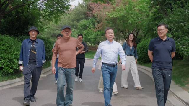 微博CEO王高飞在此,这条微博稳了|小鹏汽车|小鹏gx|何小鹏|姚劲波|王小川_新浪新闻