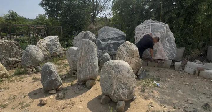 锐评｜还在盗采泰山石！“靠山吃山”岂是挖泰山“墙脚”