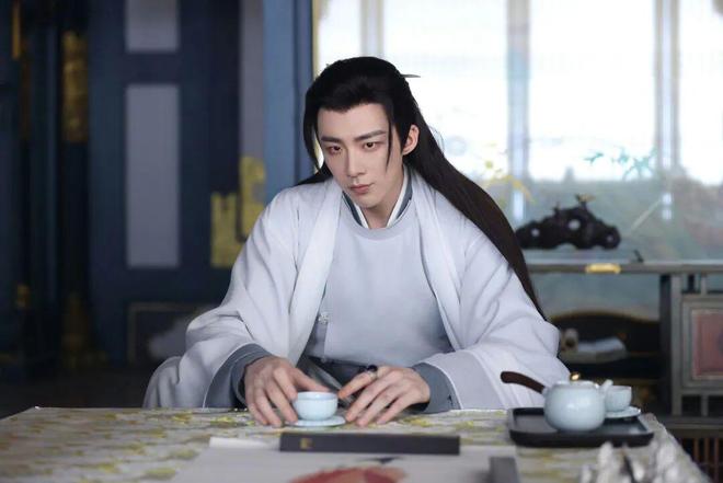 刘宇宁:古装剧的“天选”破壁人,用身高与反差感重新定义江湖|折腰|一念关山|安乐传|魏劭|枭雄_新浪娱乐_新浪新闻