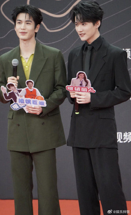 真情流露还是破冰信号？周柯宇一句“家玮”暴露与张凌赫真实关系|艺名|开始推理吧|陈赫|金靖|开始推理吧第二季_新浪新闻
