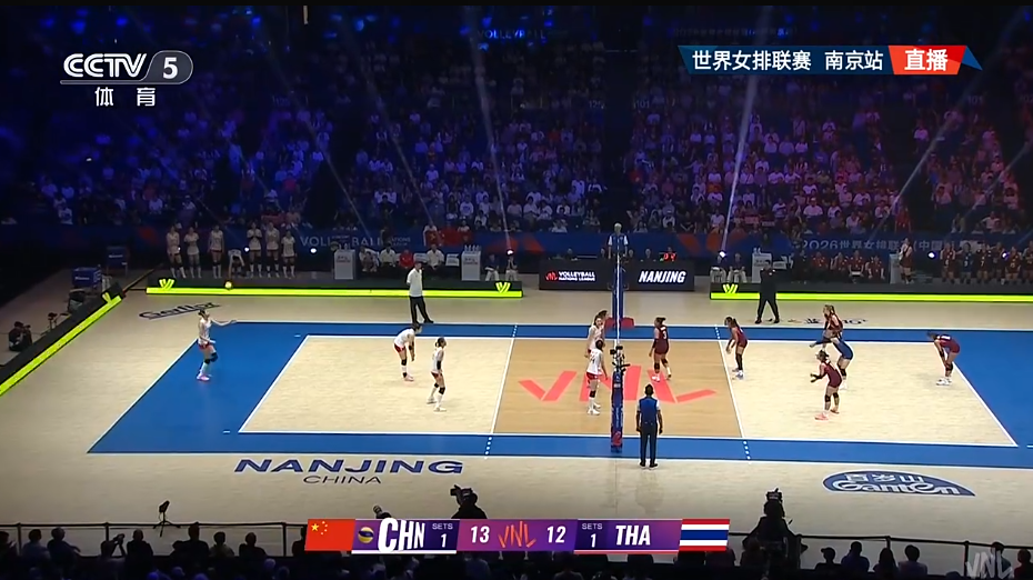 中国女排3比2战胜泰国女排，取得世联赛首胜
