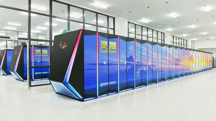 中国超算“灵晟”超过美国，登顶榜首