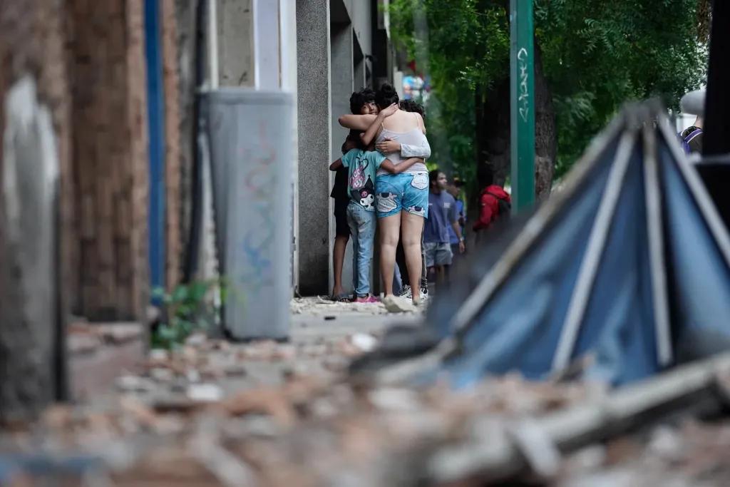 委内瑞拉“强烈的双震序列”为何发生？全球同日三次强震存在联系吗？