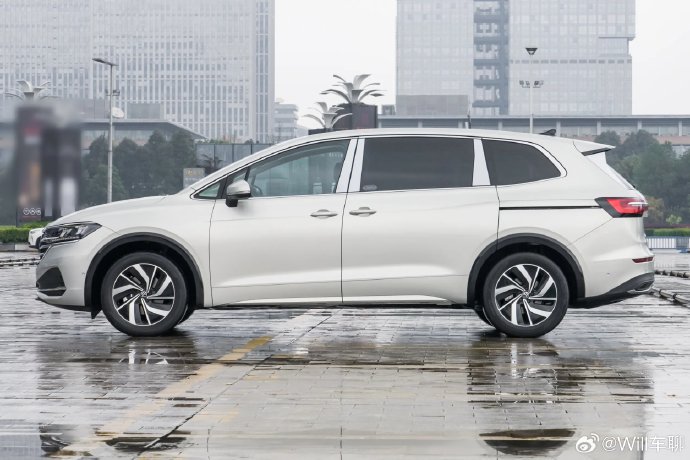 上汽大众威然380TSI 尊驰版落地价多少钱？|入门级价格|高功|车型|优惠|比价_手机新浪网
