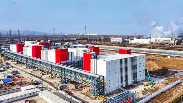 国家东中西区域合作示范区新材料中试基地。盛虹石化 供图