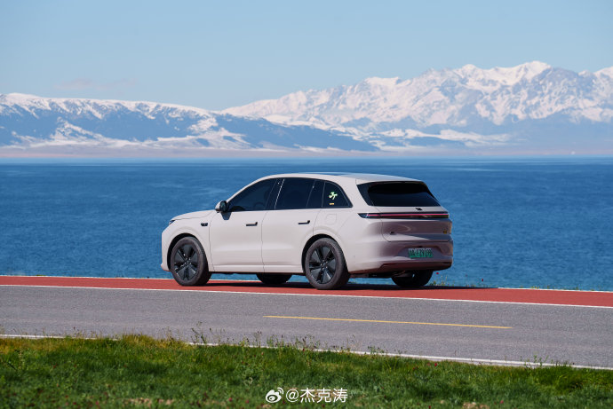 理想L6适合家庭代步还是买油车