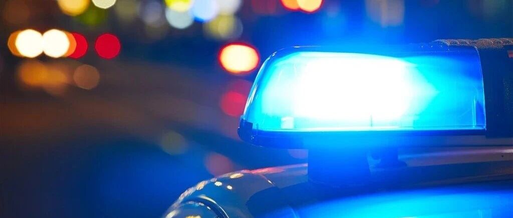 内蒙古警方通报“16岁高中生凌晨踹门被刺死案”