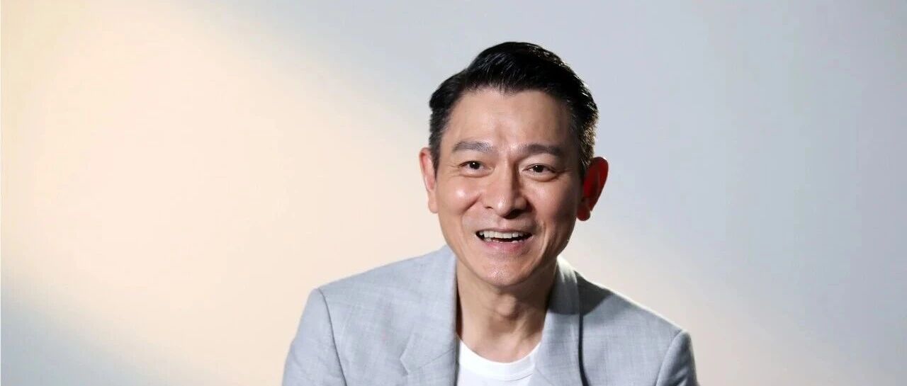 刘德华获浸大荣誉博士